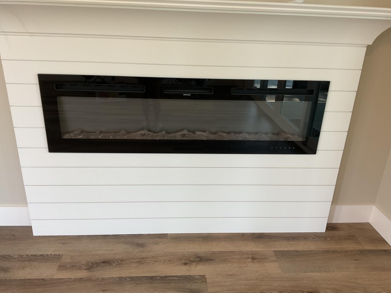 EUHOMY 60 Inch Electric Fireplace Recessed Wall Mounted with Remote Control, Fireplace Heater with Adjustable Flame Color, Linear Fireplace with Timer, Log & Crystal, 750/1500W (2026 Upgrade) customer photo 2