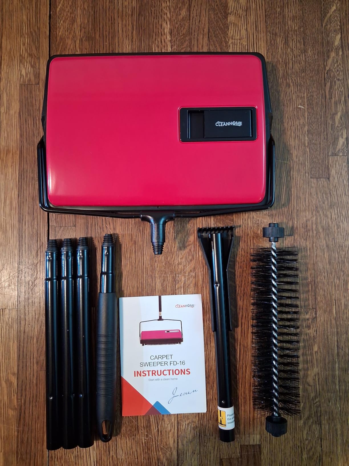 Manual Carpet Sweeper with Extra Roller, Non-Electric Pet Hair Remover | One-click dustbin release - no touching dirt, Lightweight push sweeper for carpets, rugs, pet hair & crumbs customer photo 1