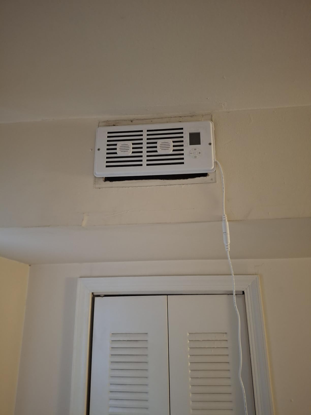 AGPTEK Register Booster Fan for 4 x 10 Register Holes, Quiet Air Vent Fans with 10-Speed, Intelligent Thermostat & Remote Control, Heating Cooling AC Vent Fan for Room Wall Floor Ceiling customer photo 1