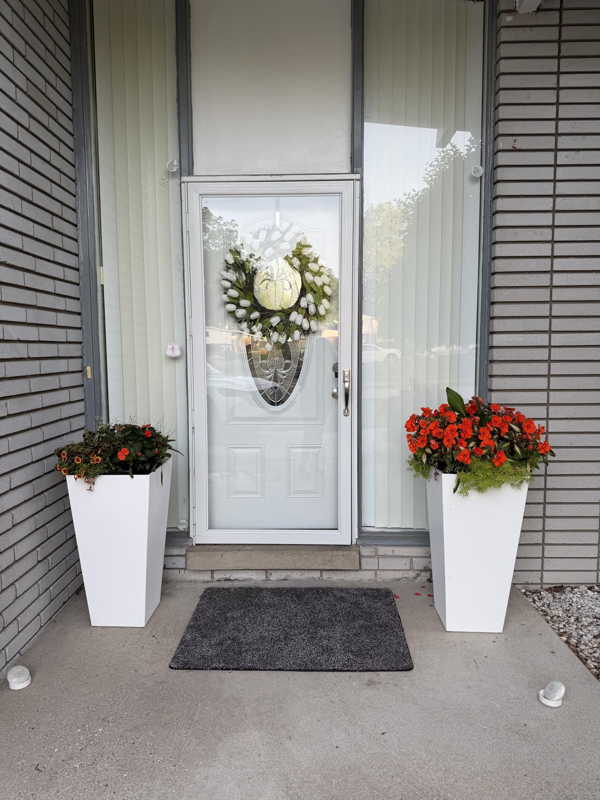 SnugNiture Taper Tall Planters 30 Inch Set of 2, Large Planter for Indoor Outdoor Plants, Modern Flower Pot Containers Large Decorative Tree Planter, Black customer photo 2