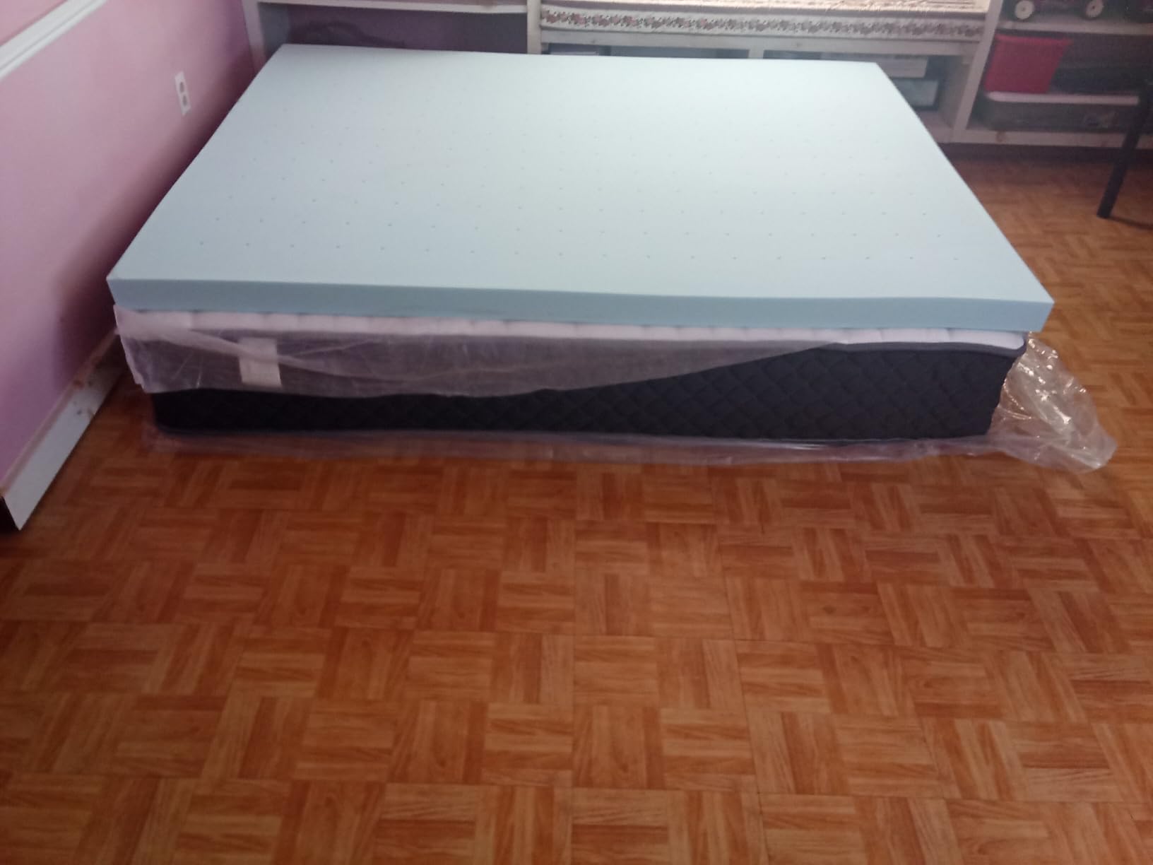 Queen Mattress 12 Inch, Cooling Gel Memory Foam Mattress Queen Size for Pressure Relief & Cool Fresh Sleep, Queen Size Mattresses with Removable Washable Cover, Edges Support, Medium Firm customer photo 2