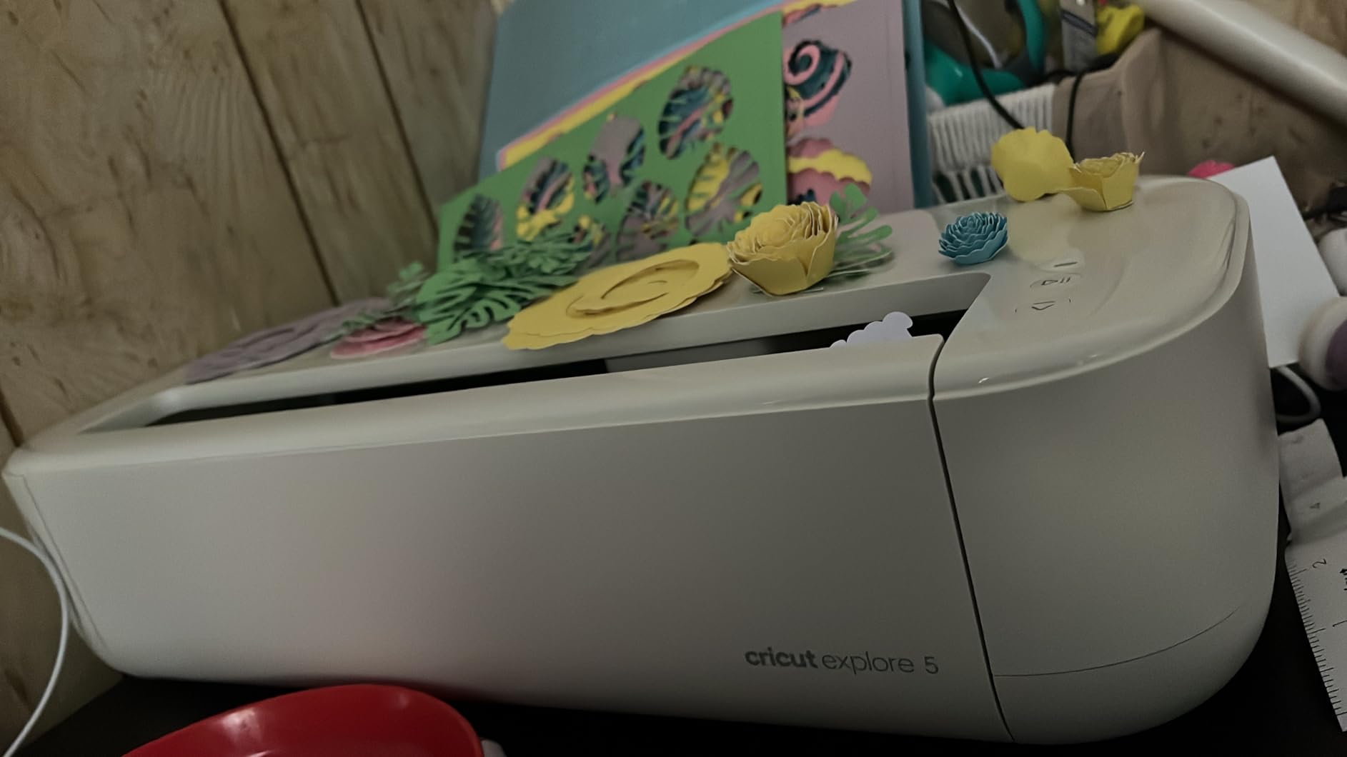 Cricut Explore 5 Rainbow Essential Bundle - for Vinyl, HTV, Stickers, Cards & Custom Decals customer photo 1