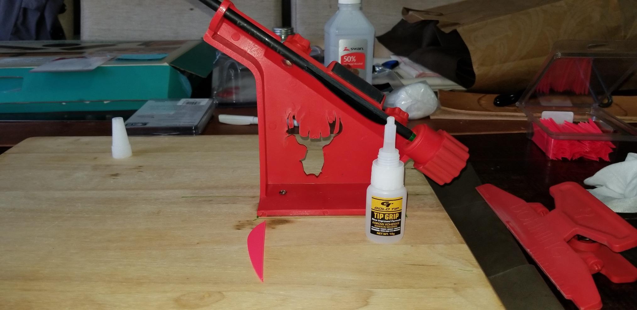 Bohning Pro Class Fletching Jig with Straight Clamp Red customer photo 2