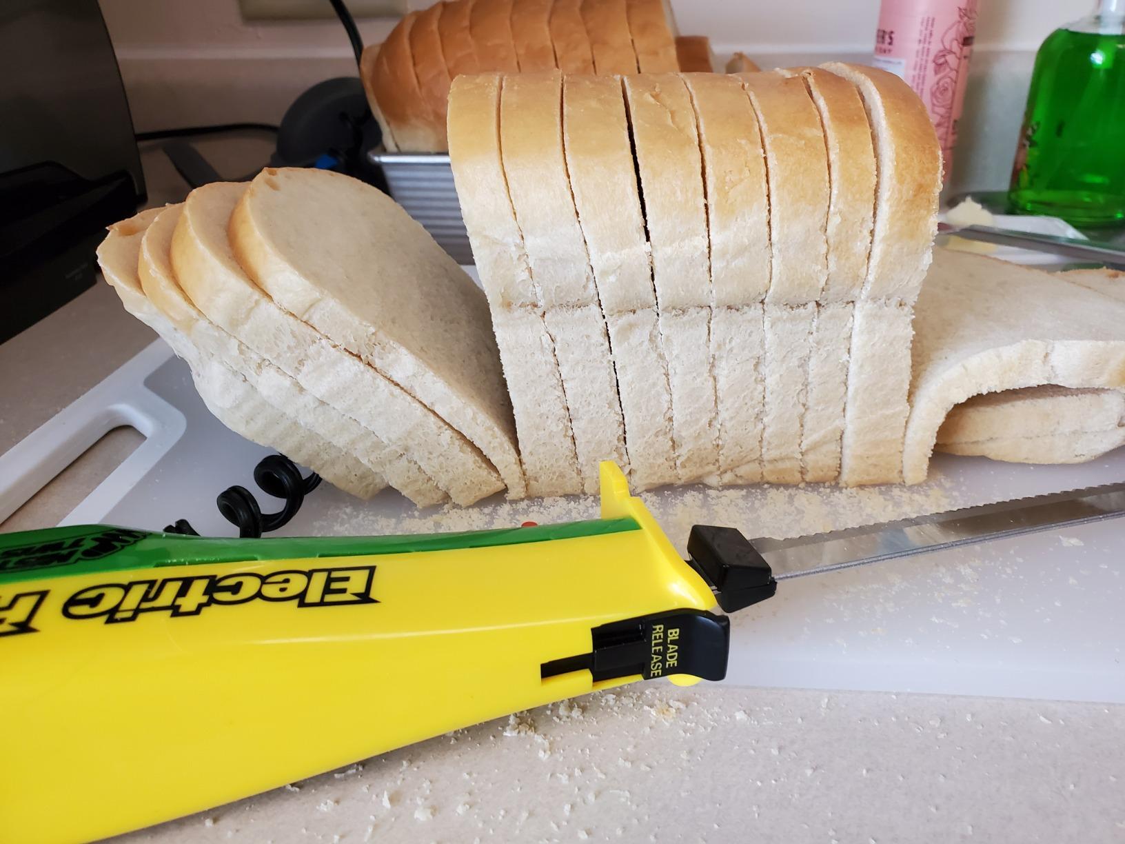 Mister Twister 120V Electric Knife (Green/Yellow) customer photo 1