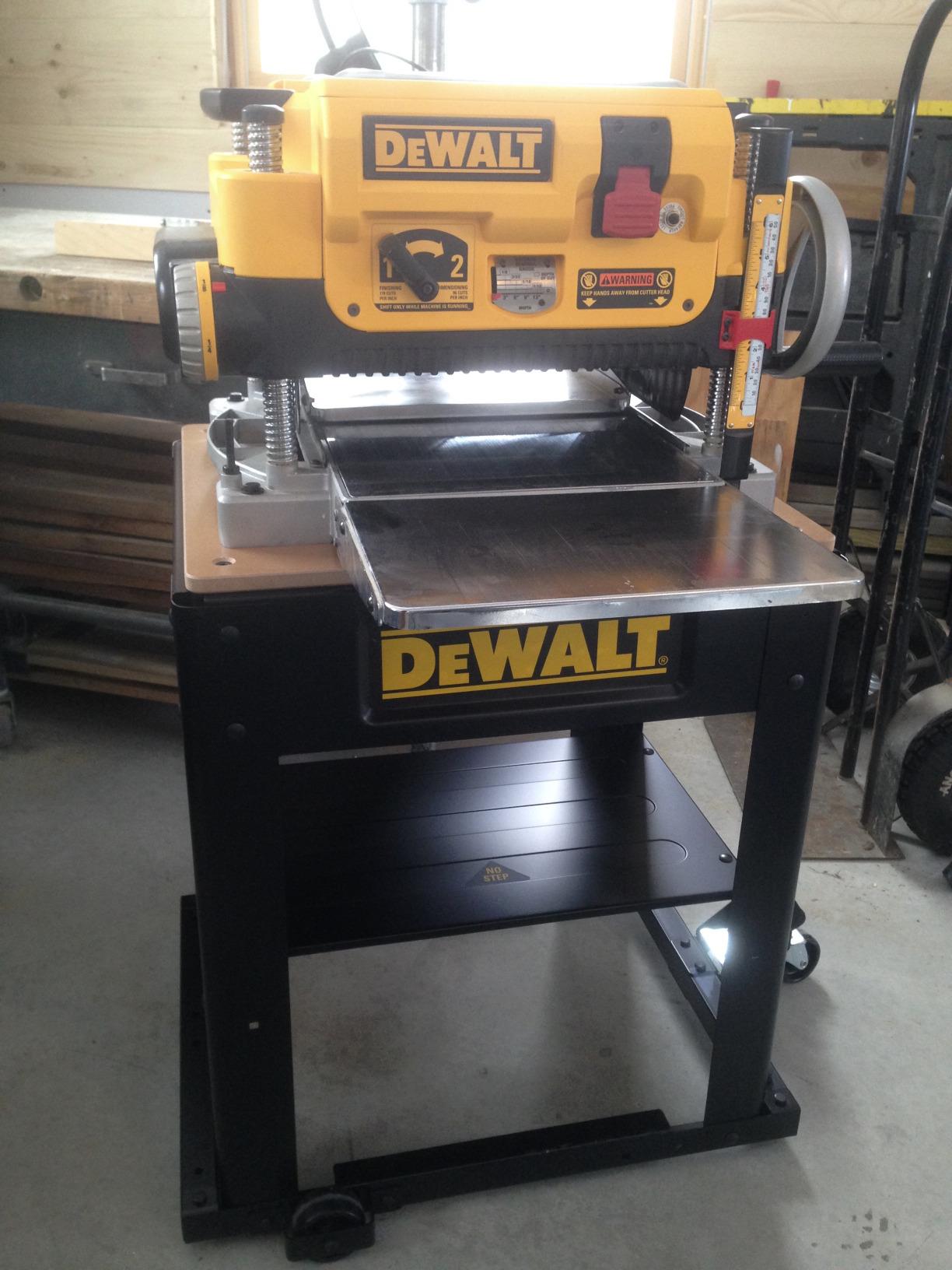 DEWALT Planer Stand with Integrated Mobile Base, 24