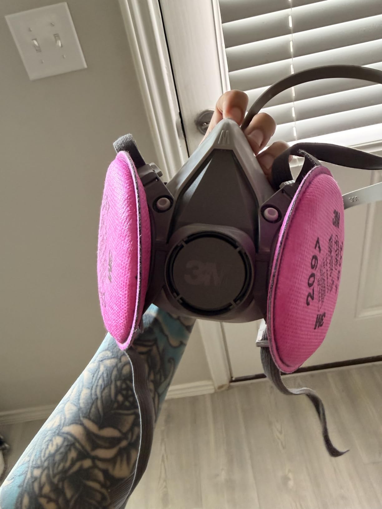 3M P100 Performance Mold & Lead Paint Removal Respirator, Medium Size, NIOSH-APPROVED customer photo 2