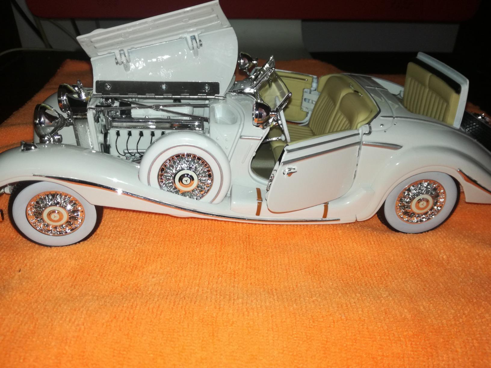Maisto 1936 Mercedes Benz 500 K Special Roadster White 1:18 Diecast Model Car customer photo 1