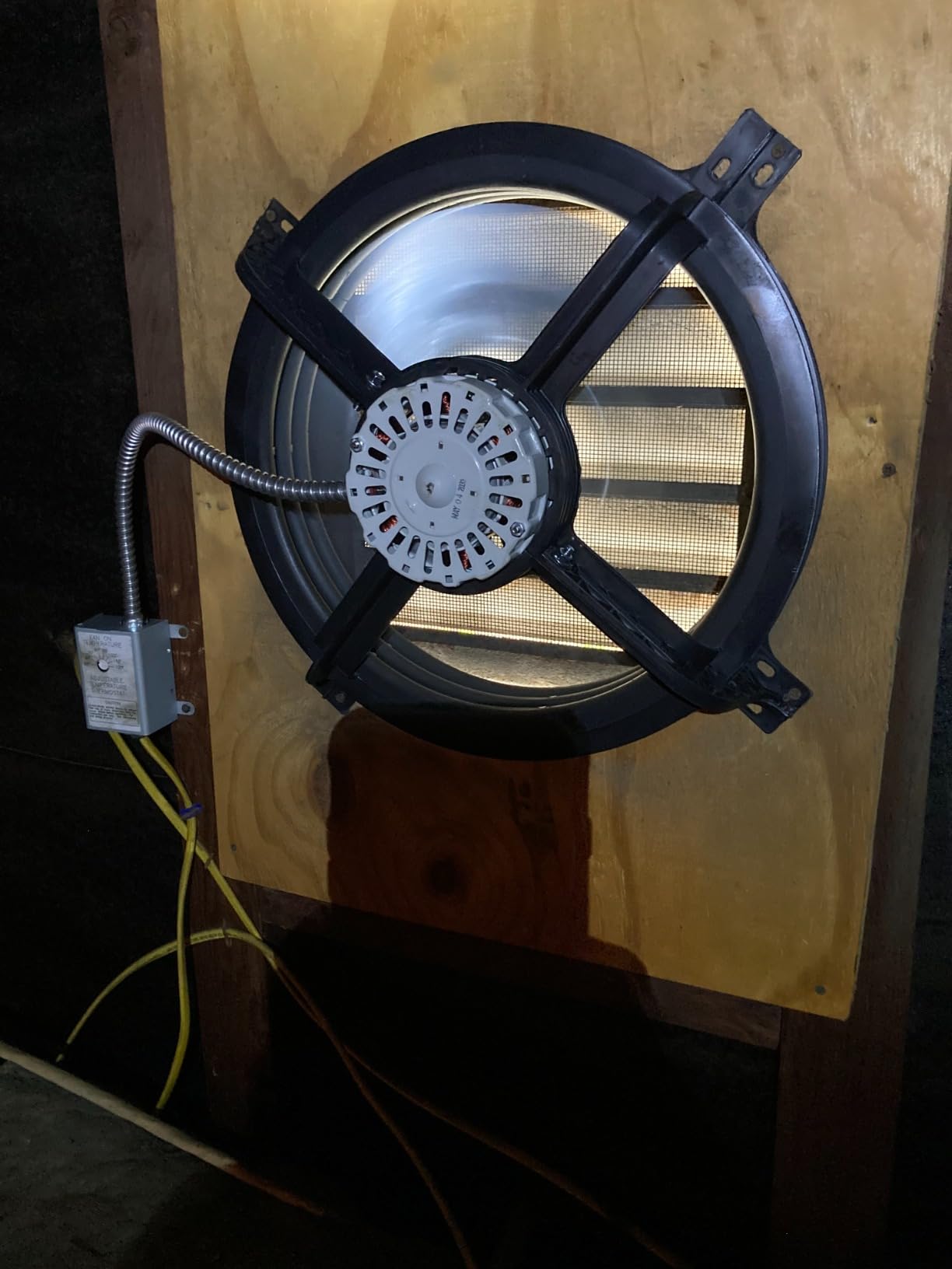 AIR Vent Mount Power INC. 53319 Gable Attic Ventilator customer photo 1