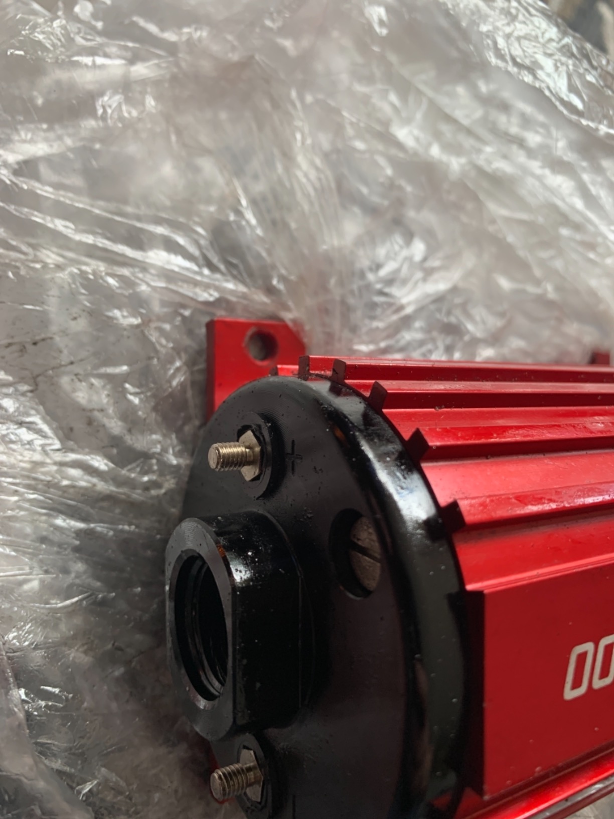 Aeromotive A1000 In-Line Electric Fuel Pump - 12V Inline External - 11101 | Fuel Pump for EFI or Carbureted Gas Powered Car Engines, High Flow Performance, ORB-10 Ports, Supports Up to 1000 HP, Red customer photo 2