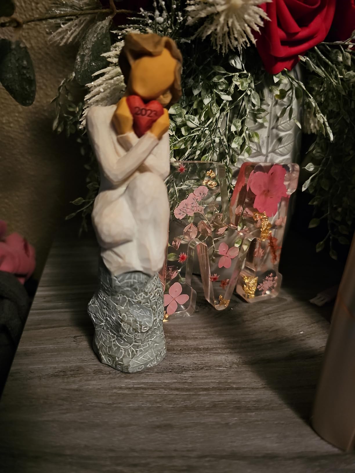 Willow Tree Promise, Sculpted Hand-Painted Figure | Cast from a Susan Lordi Original Carving, Expression of Love and Caring, Display on Shelf, Table or Mantel, Fitted Gift Box customer photo 1