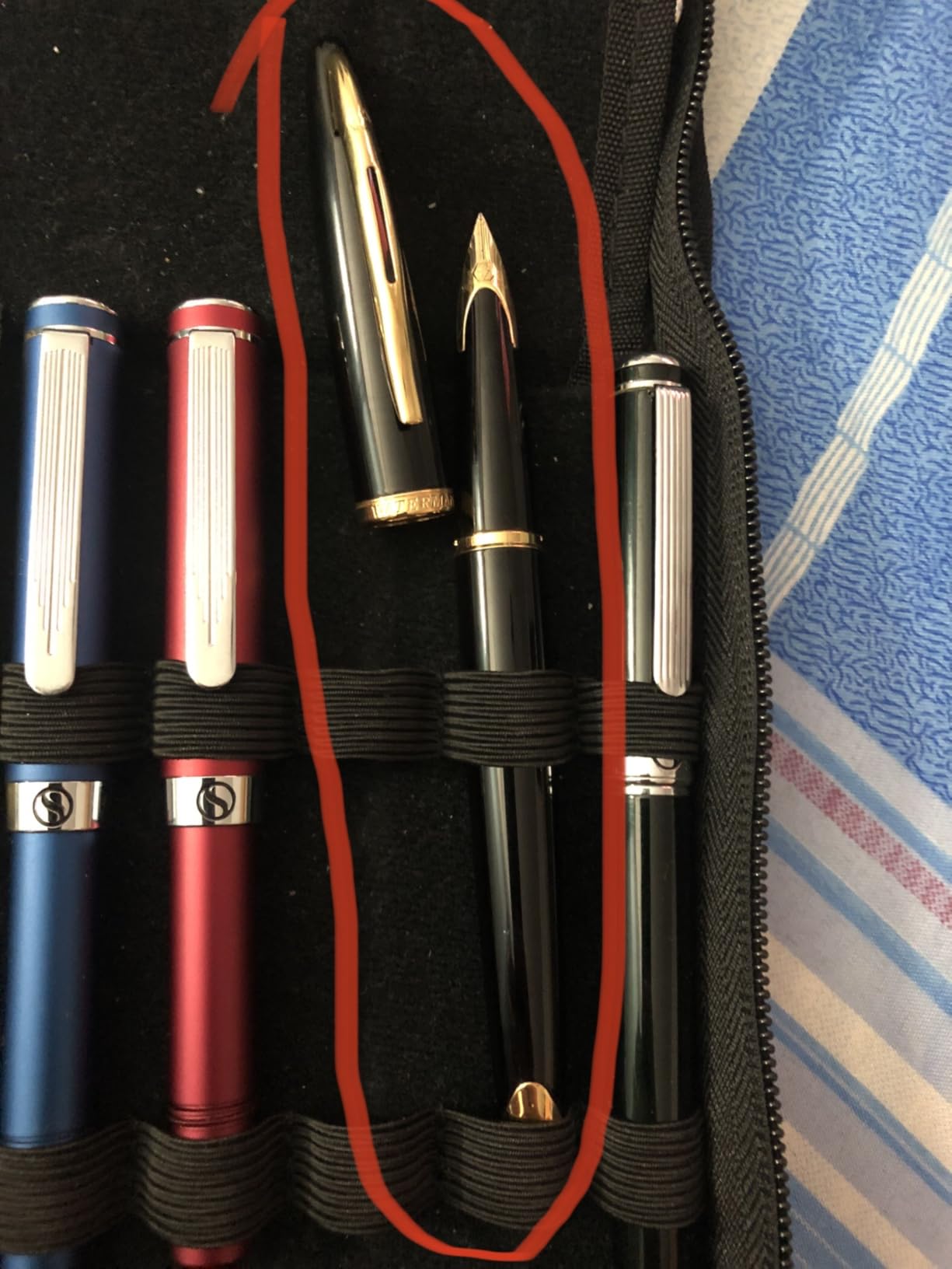 Waterman Carene Black Sea Fountain Pen High-Gloss Black & 23k Gold Clip Medium Nib with Blue Ink Cartridge Gift Box customer photo 1