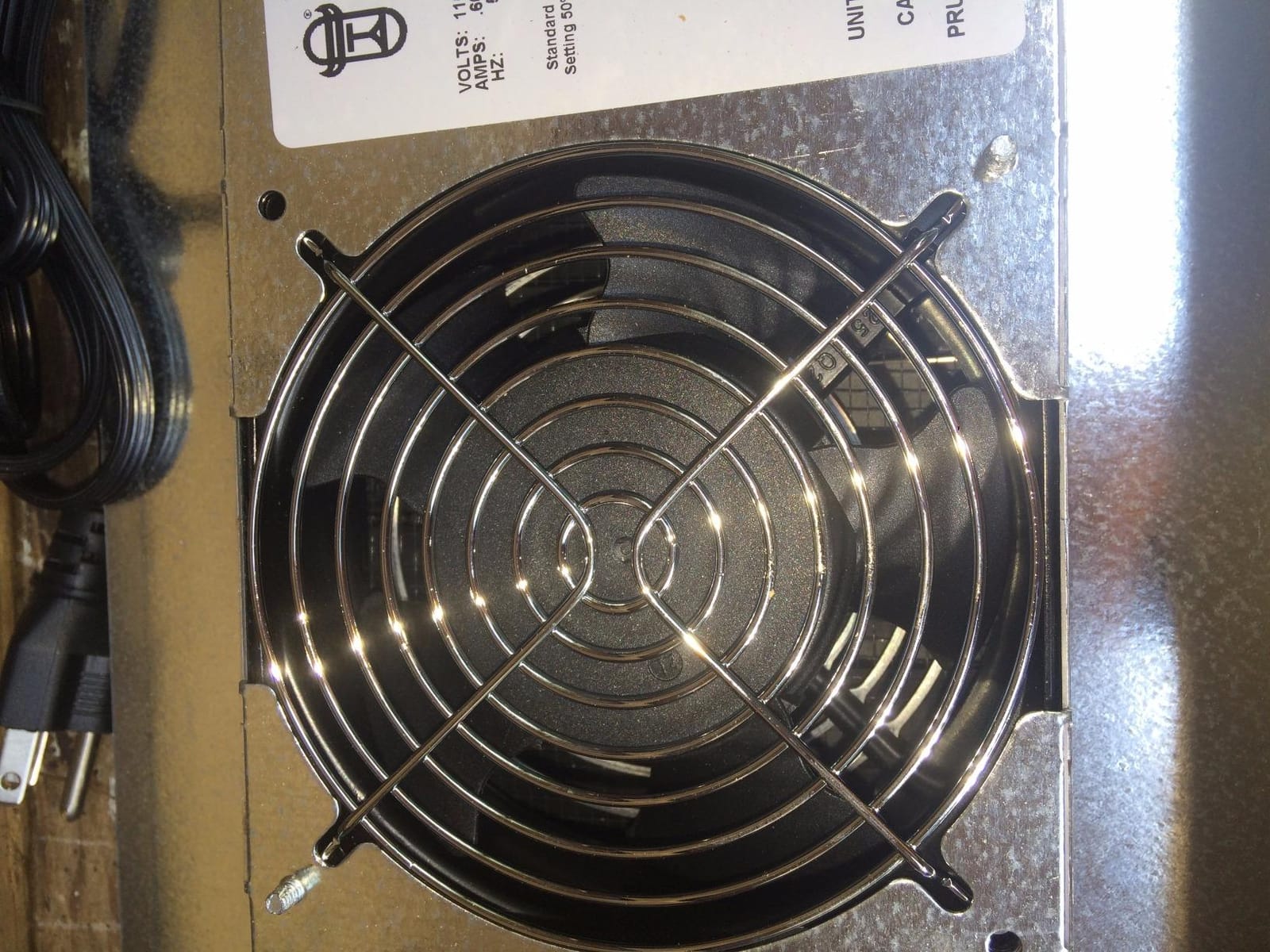 Tjernlund V2D Underaire Crawlspace Ventilator Fan Moisture Reducing 220 CFM customer photo 2