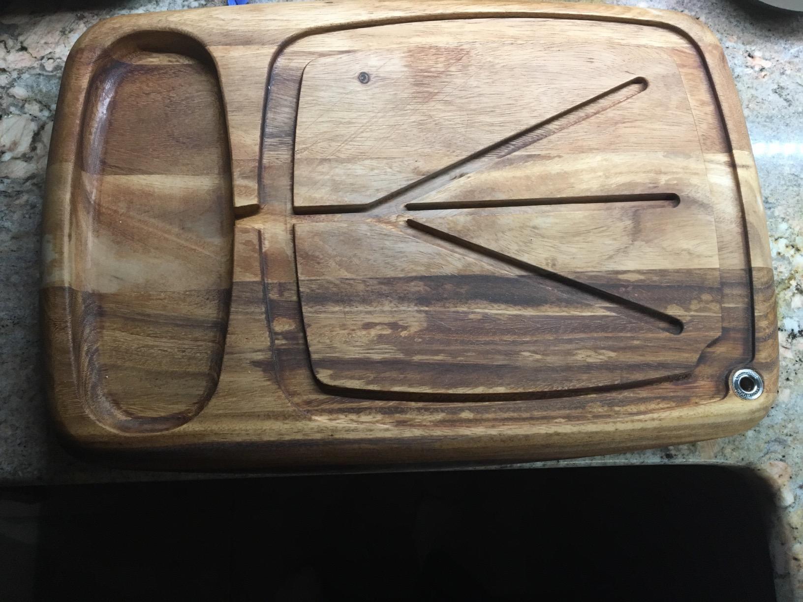 Ironwood Gourmet Kansas City Large Carving Board with Juice Channels, 22 x 15 x 2.5 inches, Acacia Wood customer photo 1