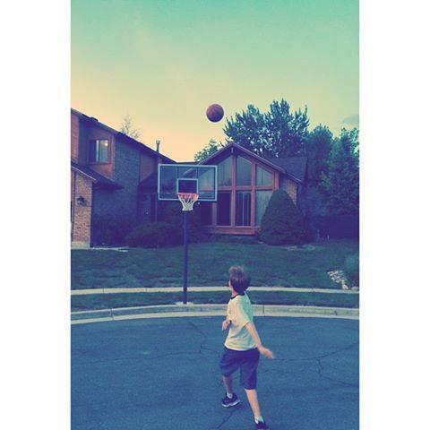 Lifetime Adjustable Basketball Hoop (54-Inch Polycarbonate) customer photo 1