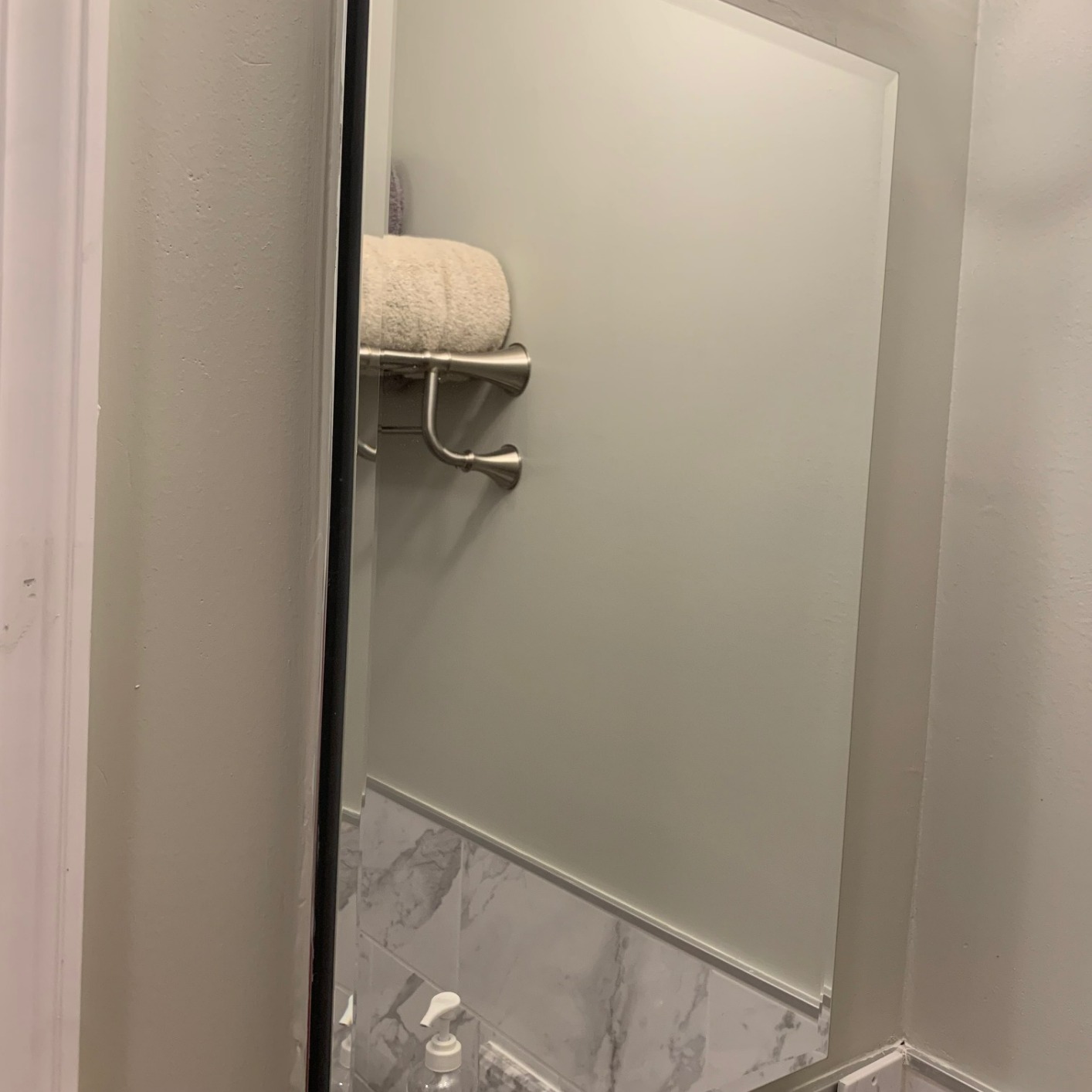 Kohler CB-CLC1526FS Frameless Bathroom Mirror Medicine Cabinet, Single Door, Rectangular Beveled Edge Frame, Bathroom Cabinet Mirror, Adjustable Shelves, 15 in. W x 26 in. H customer photo 2