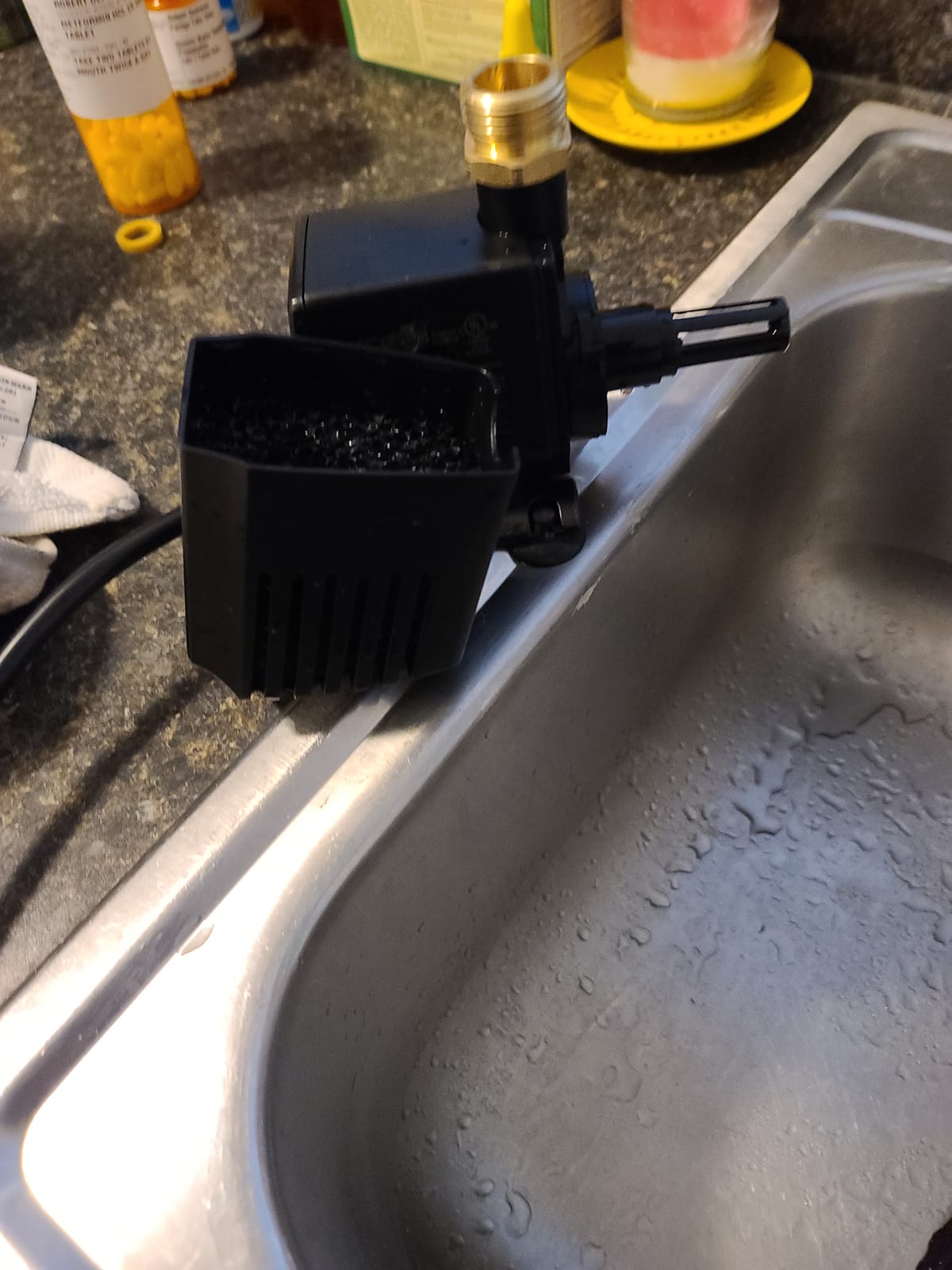 EcoPlus Eco 396 Water Pump Fixed Flow Submersible Or Inline For Aquariums, Ponds, Fountains & Hydroponics - UL Listed, 396 GPH, Black customer photo 2