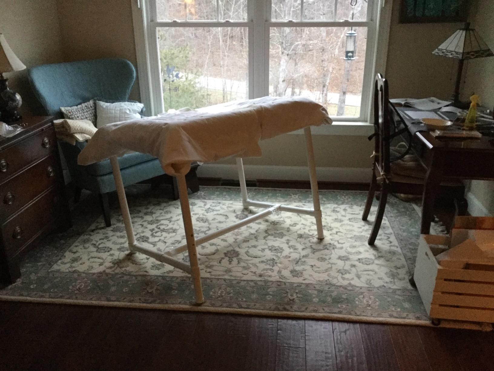 Dritz Quilter's Floor Frame, Adjustable, White customer photo 1