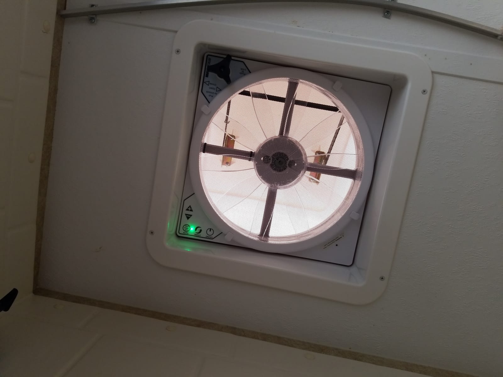 MAXXAIR Maxxfan Deluxe - All-In-One RV Vent, Shield & Fan; Built-In Rain Shield, 10 Speed Reversible Fan with Thermostat, Fits Standard 14