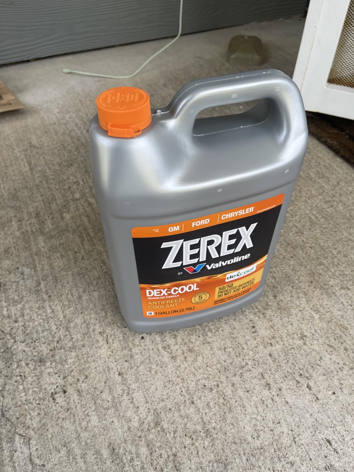 Zerex Dex-Cool 50/50 Ready-to-Use Antifreeze Coolant 1 Gallon customer photo 2