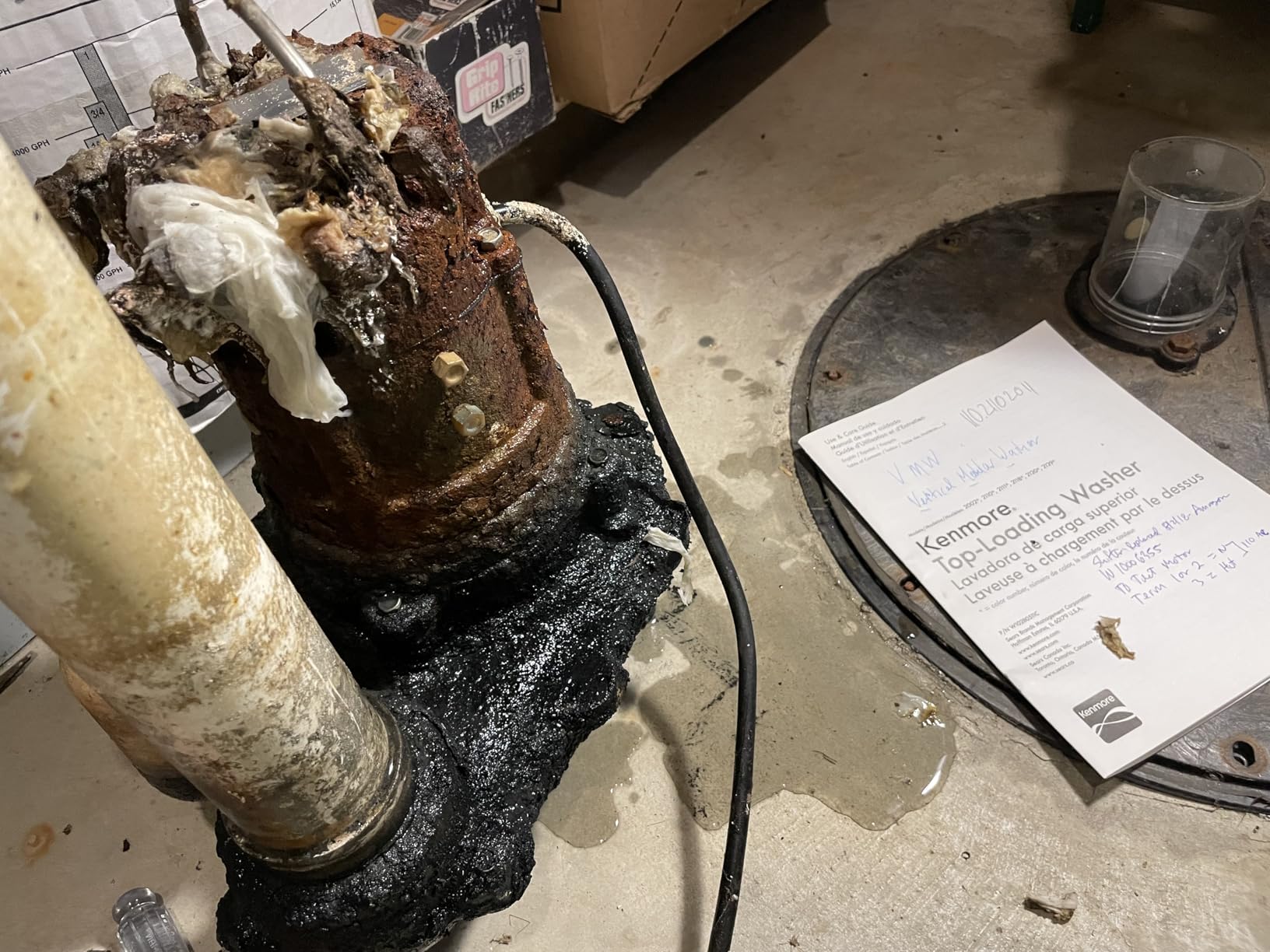 Zoeller Waste-Mate 267-0001 Sewage Pump, 1/2 HP Automatic - Heavy-Duty Submersible Sewage, Effluent or Dewatering Pump customer photo 1