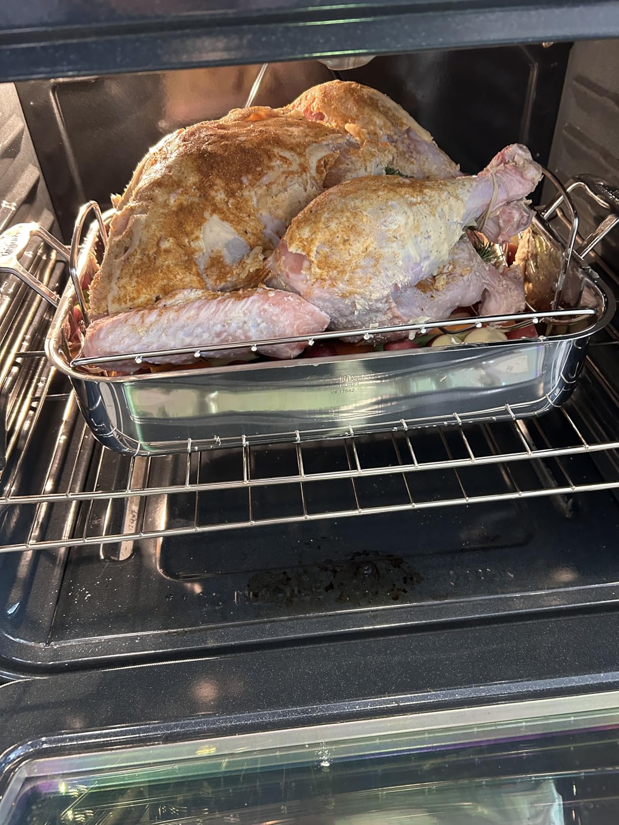 Cuisinart 16-Inch Roasting Pan, Induction Compatible Premium Rectangular Roaster Pan With Rack, Stainless Steel customer photo 1