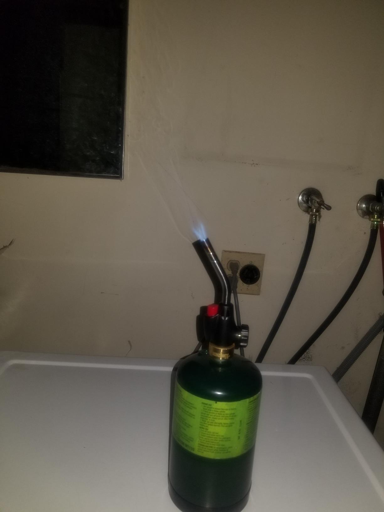 BERNZOMATIC Worthington 336737 WT2301 Trigger Start Propane Torch (2301 Torch) customer photo 1