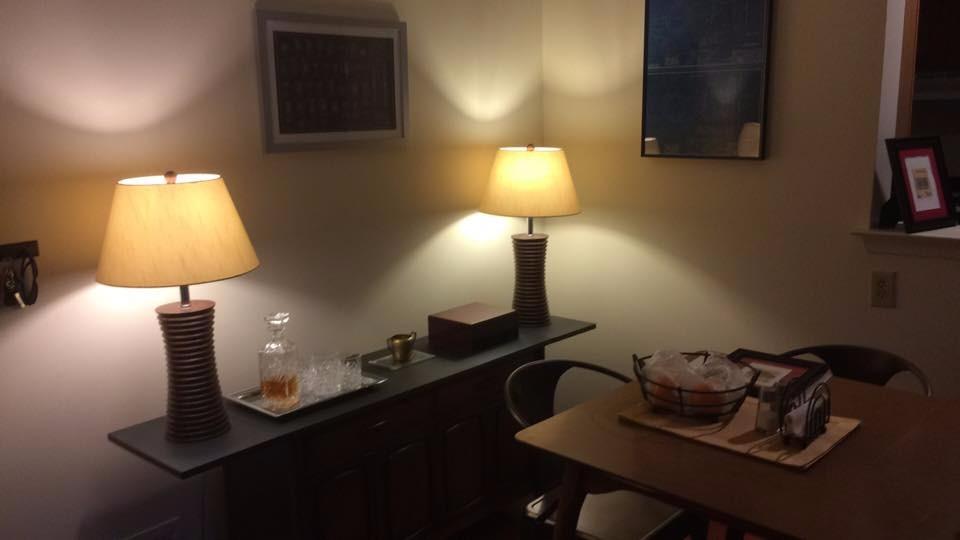 Godinger Dublin Whiskey Bar Set - Includes Whisky Decanter, 6 Old Fashioned Tumbler Glasses and Mirrored Display Tray customer photo 2