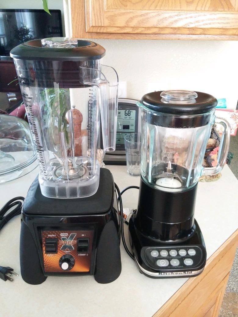 Waring Blender with Variable-Speed & 64 oz. Copolyester Jar | Xtreme Blender, 3.5 HP Commercial Motor, 75+ Drinks a Day, Frozen Drinks & Smoothies for Bars & Restaurants, NSF Certified customer photo 1