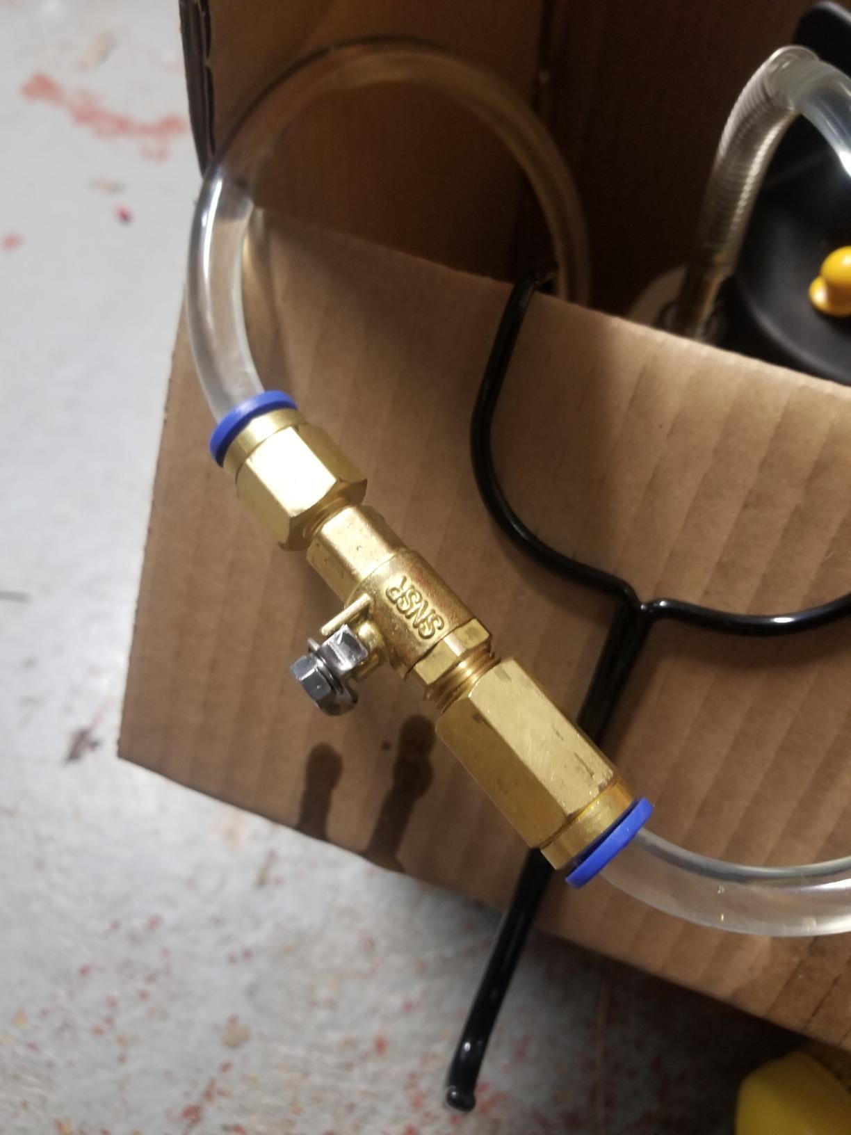 Mityvac MV6840 Hydraulic Brake and Clutch Pressure Bleeding System, Includes Seven (7) Master Cylinder Adapters, 1.2 Gallon Reservoir, Quick-Change Connections Pressure Relief Valve, Storage Case customer photo 1