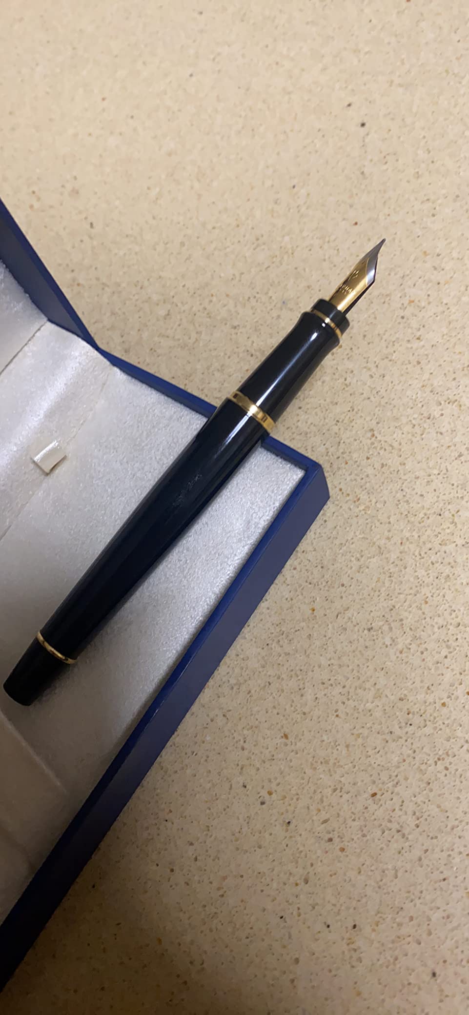 Waterman Expert Fountain Pen, Gloss Black with 23k Gold Trim, Fine Nib, Includes Gift Box - Luxury Writing customer photo 1