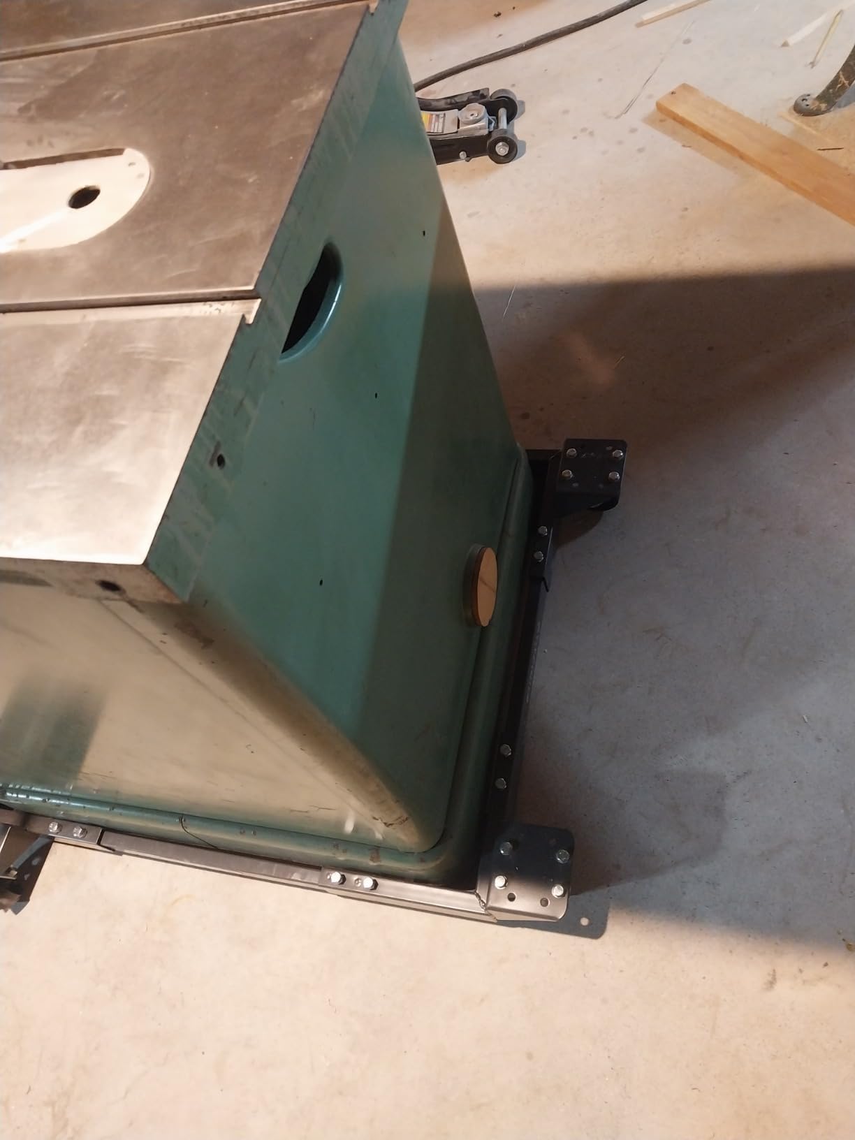 Shop Fox D2058A Adjustable Mobile Base, Large customer photo 2