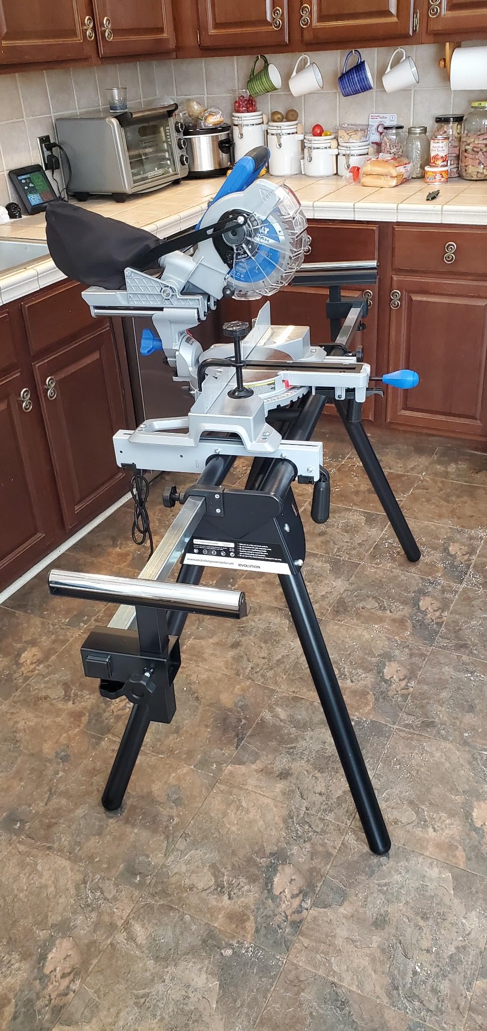 Evolution Power Tools EVOMS1 Miter Saw Stand Compact & Folding, Universal Fits Most Brands, Quick Release Mounting Brackets, Rollers, End Stops for Repeat Cutting customer photo 2