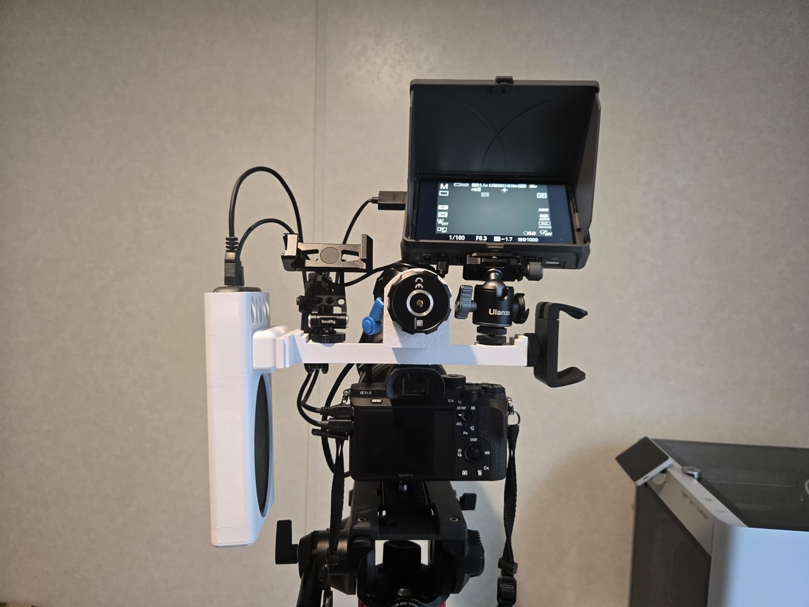 Manfrotto Video Head with Flat Base, Video Head for Compact Video Cameras and DSLR Cameras, for Filming, Videography, Content Creation, Vlogging, Live Streaming customer photo 2