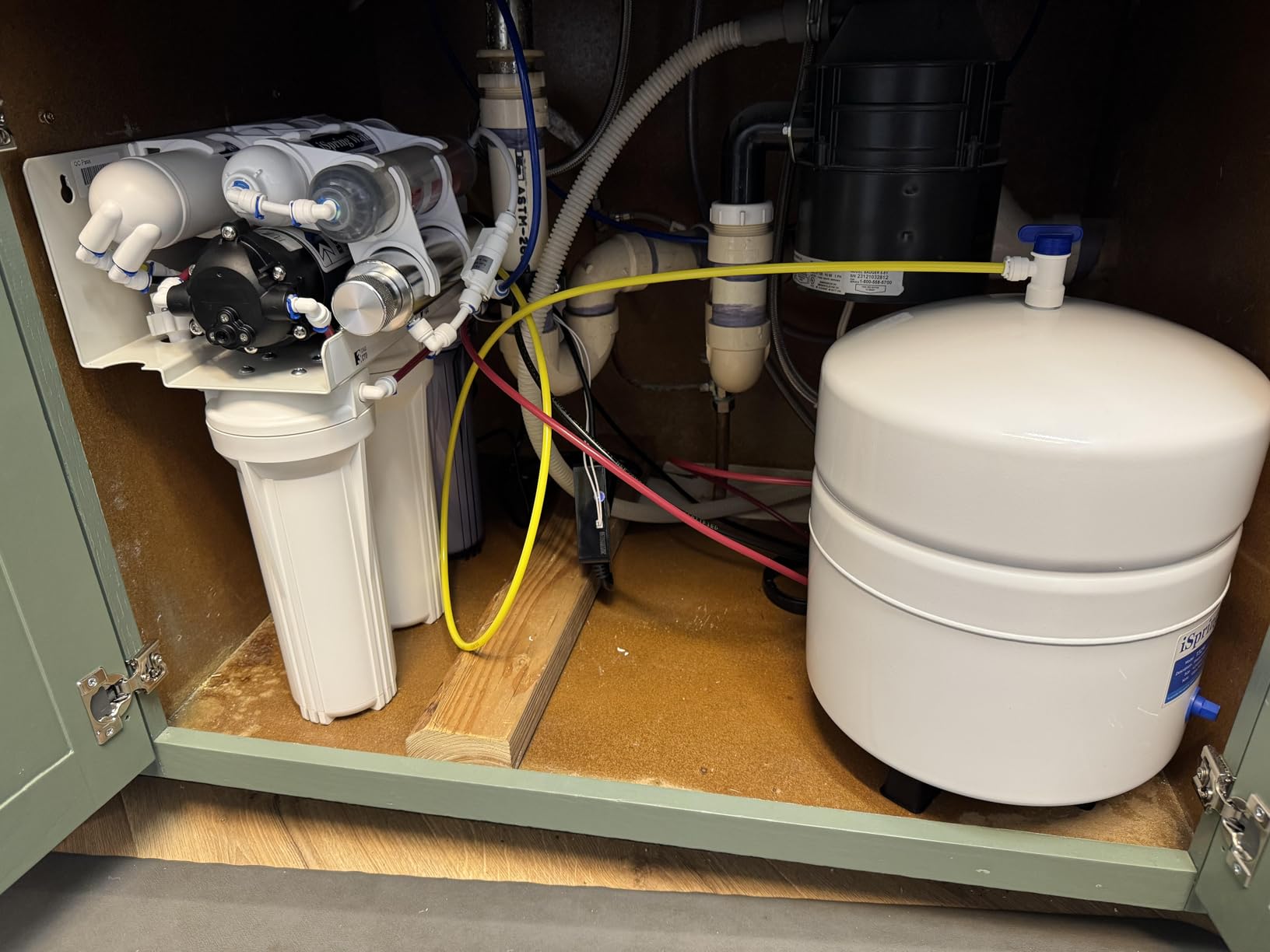 iSpring RCC1UP-AK, 100 GPD 7-Stage Reverse Osmosis Under Sink Water Filtration System with Boost Pump, Alkaline Remineralization and UV Filter, Patented Top-Mounted Faucet Design for Easy Installation customer photo 2