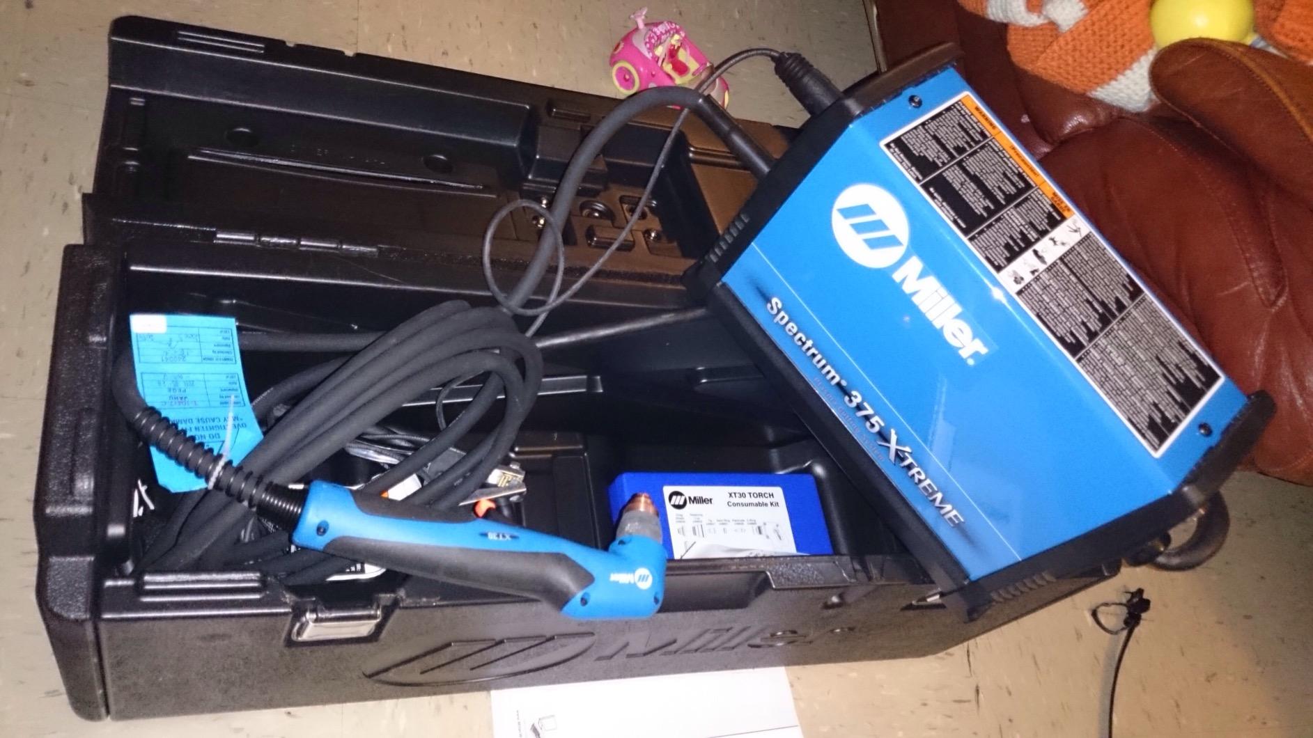 Miller Electric 907529 Plasma Cutter, Inverter, Spectrum 375 customer photo 1
