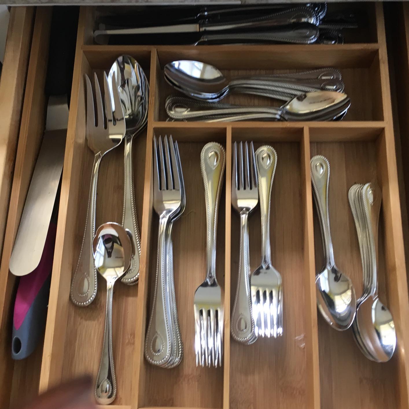 Lenox French Perle 65-Piece 18/10 Silverware Set for 12, Flatware customer photo 1