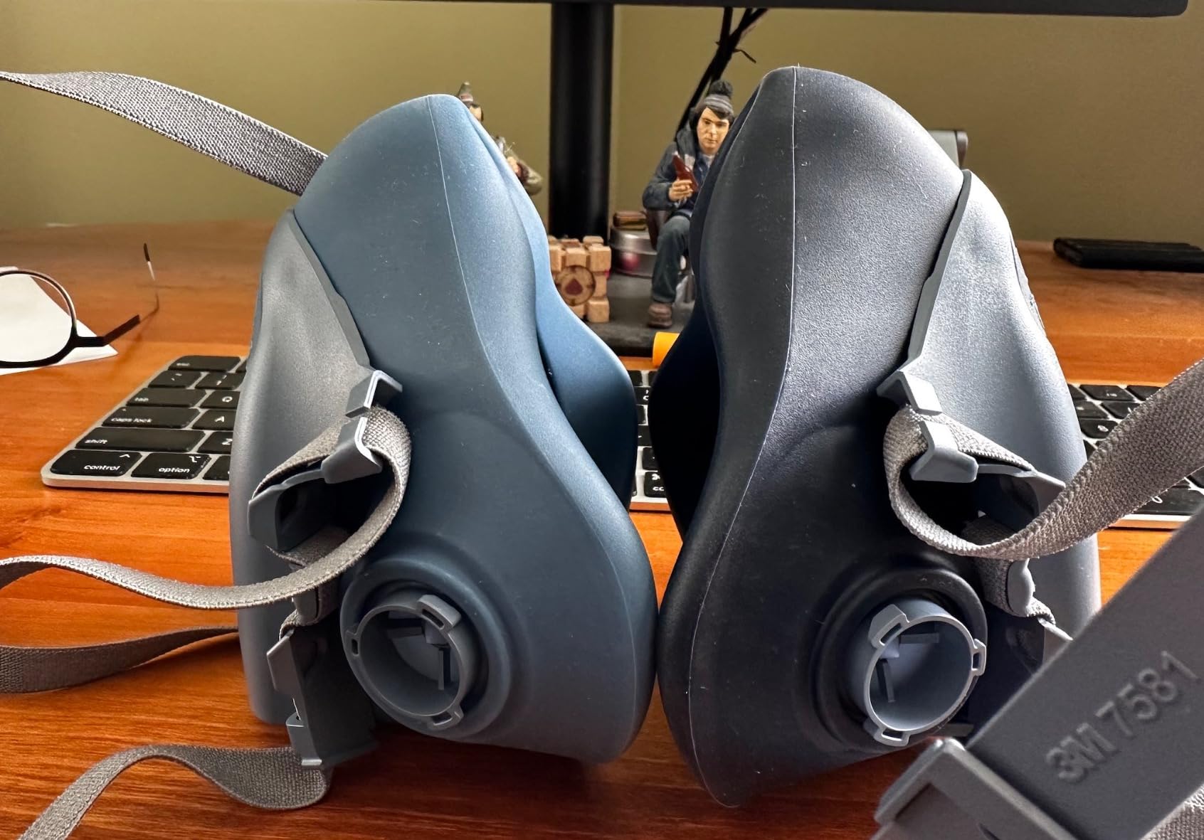 3M Reusable Respirator Half Facepiece 7503, NIOSH, Large customer photo 2