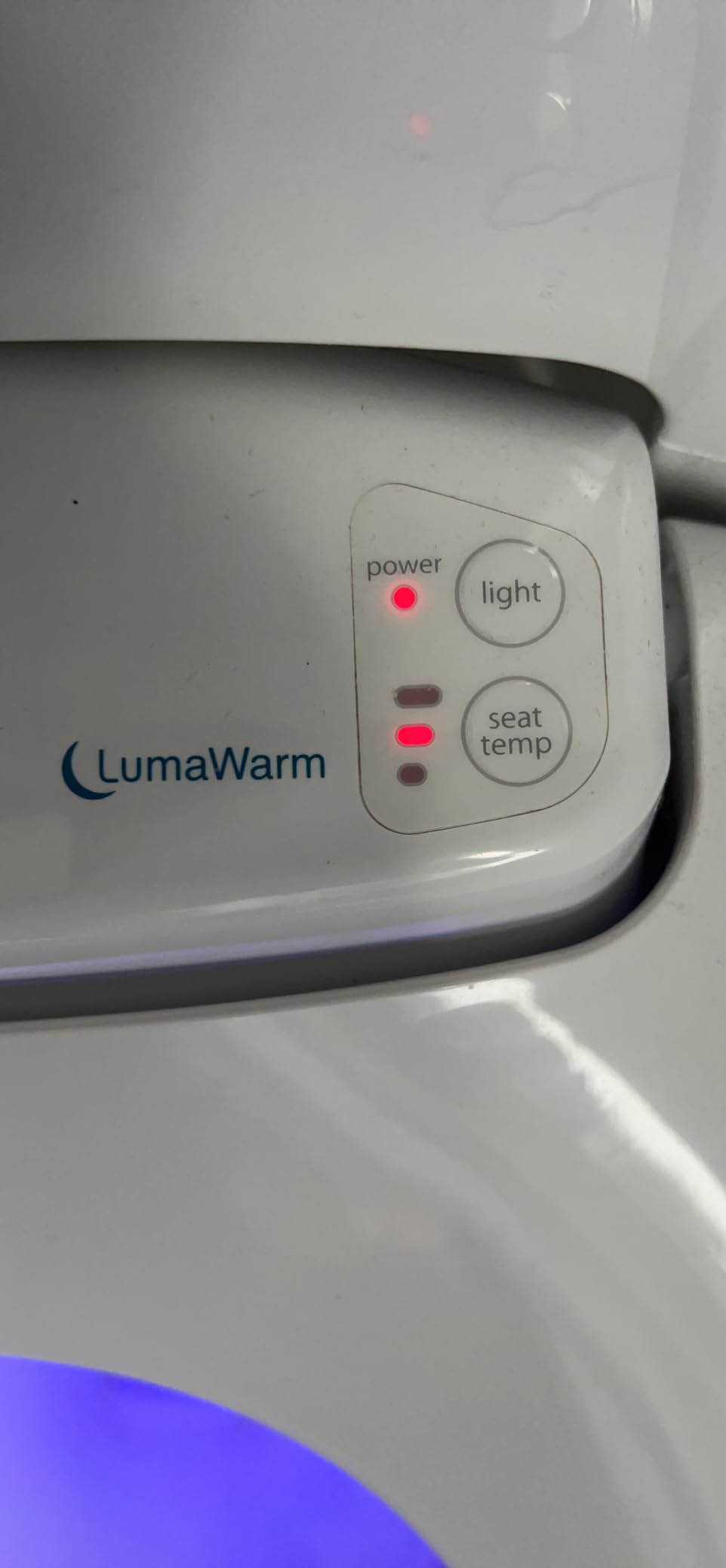 Brondell L60-EW LumaWarm Heated Nightlight Elongated Toilet Seat, White customer photo 1