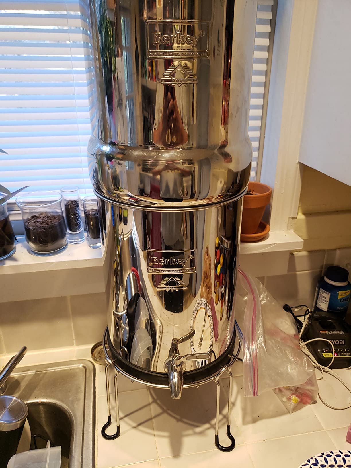 Royal Berkey 3.25 Gal Gravity Water Filter System with BB9-2 Filters | Includes 2 Black Berkey Elements, Easy-to-Assemble Stainless Steel Countertop Water Filtration System for Everyday Use customer photo 1