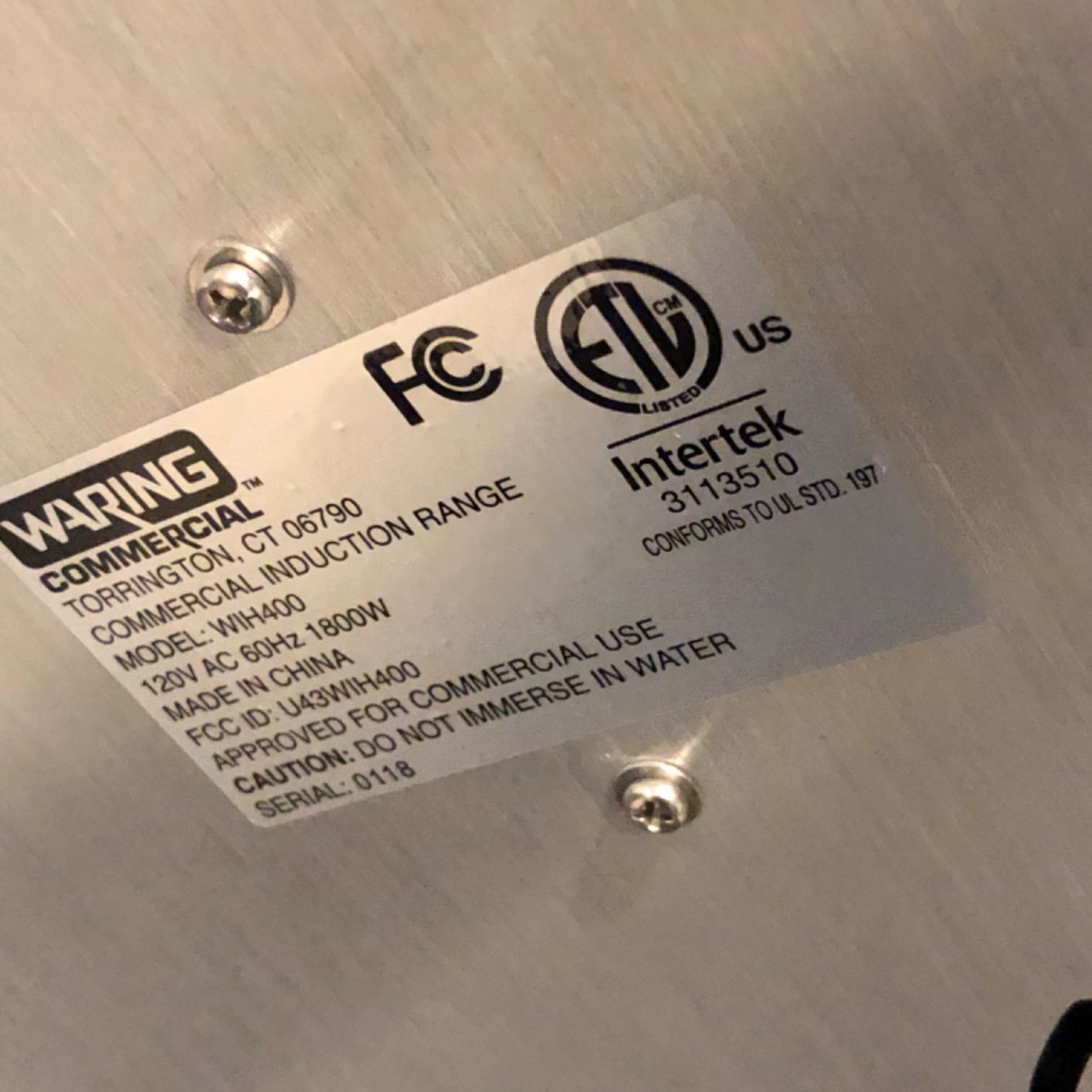 Waring Commercial Heavy-Duty Commercial Induction Range, 120V, 1800W customer photo 1