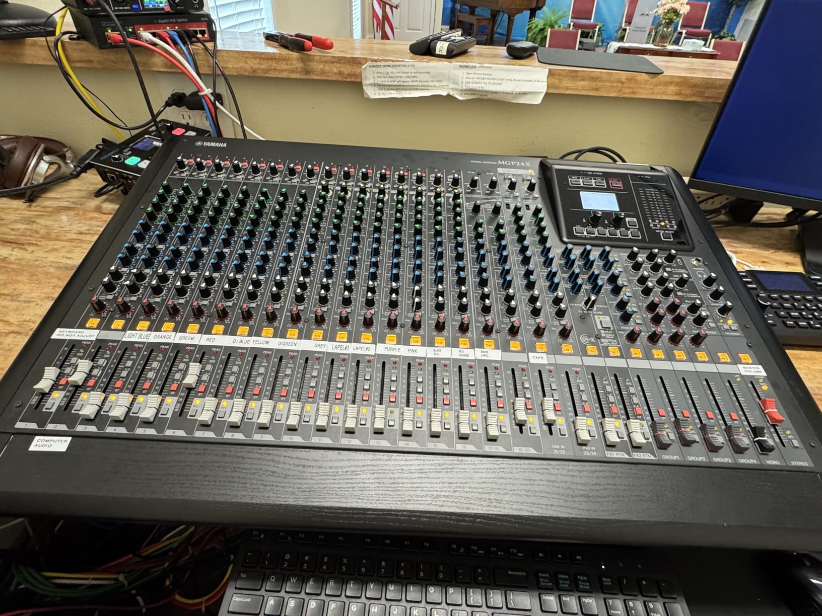Yamaha MGP24X Premium Mixing Console customer photo 1