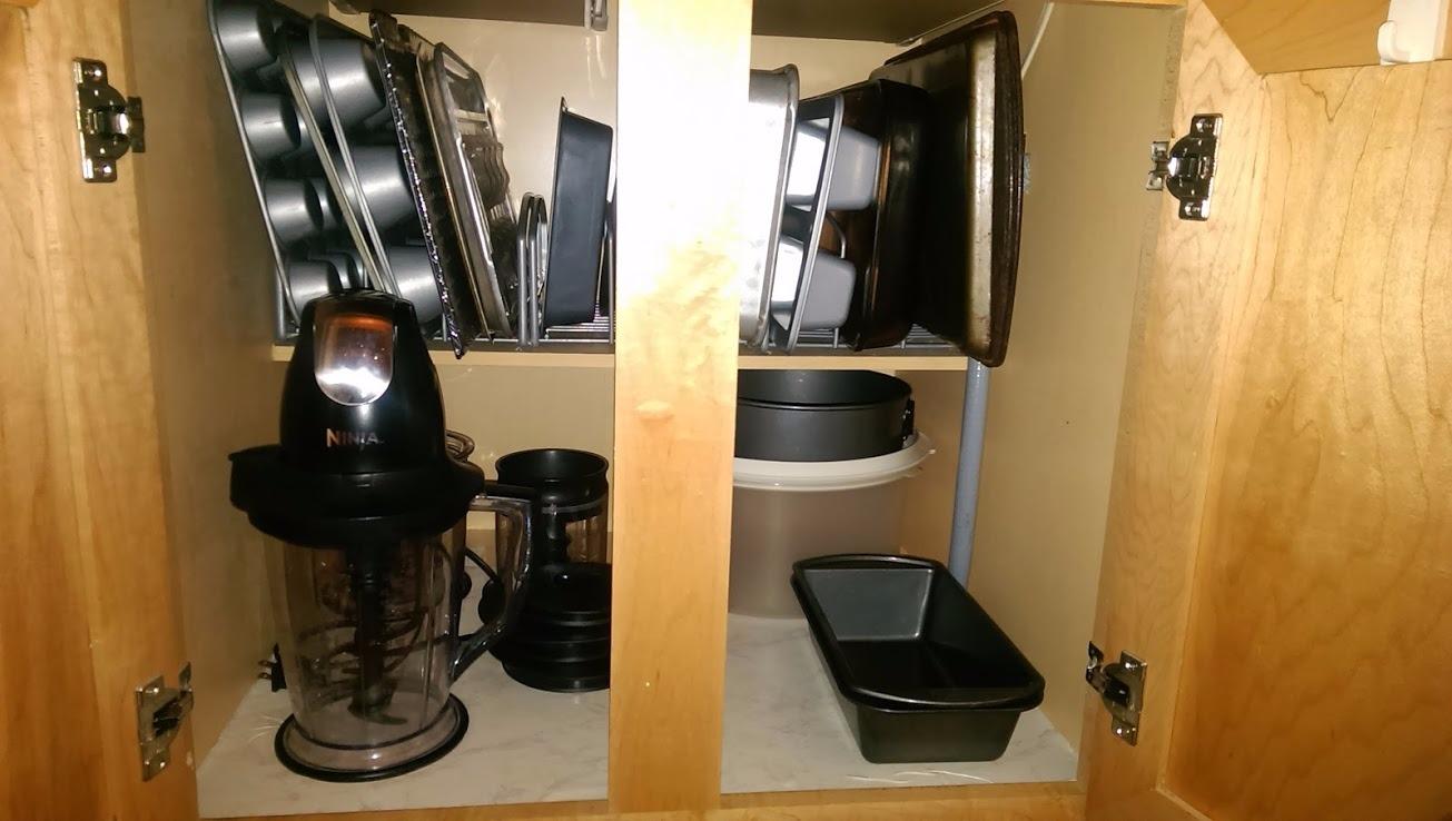 Deco Brothers Cookware Organizer Rack for Kitchen Cabinet, 3 Slot Holder | Silver customer photo 1
