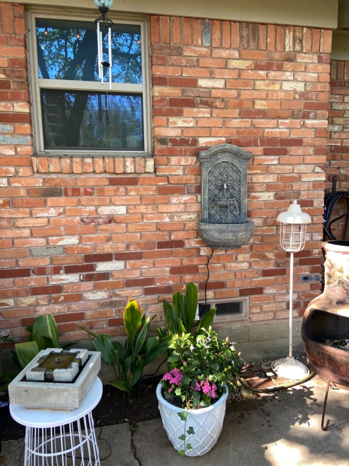 Sunnydaze Rosette 31 in. Outdoor Wall Water Fountain with Pump - Limestone | Electric Submersible Pump - 3-Gallon Water Capacity - For Office, Bedroom, or Living Room - Soothing Water Sounds customer photo 2