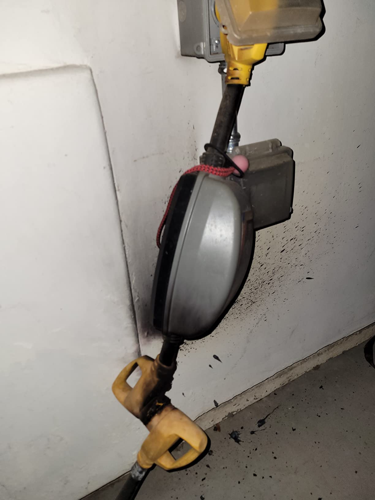 Camco Power Grip RV 50-Amp Voltage & Surge Protector - Features Integrated Surge Protection of Up to 4,200 Joules & Diagnostic LEDs Indicate Wiring Faults (55306) customer photo 1