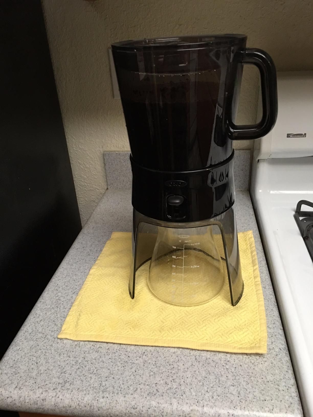 OXO Good Grips Cold Brew Coffee Maker 32 oz, Iced Coffee Maker with Carafe, Brews Cold Brew Concentrate customer photo 1