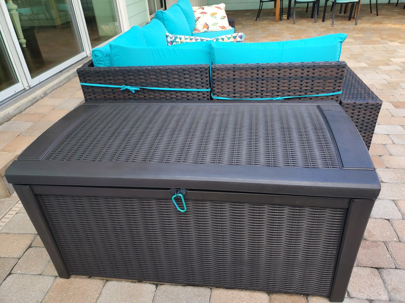 Keter Outdoor Storage Deck Box for Patio, Backyard & Garden, Borneo, 110 Gal, Grey - Lockable, Organizing, and Waterproof Plastic Container Bench customer photo 1