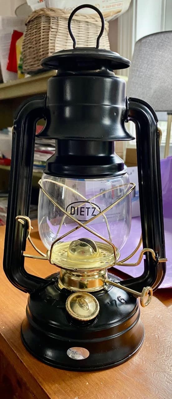 Dietz #76 Original Oil Burning Lantern (Black) customer photo 2