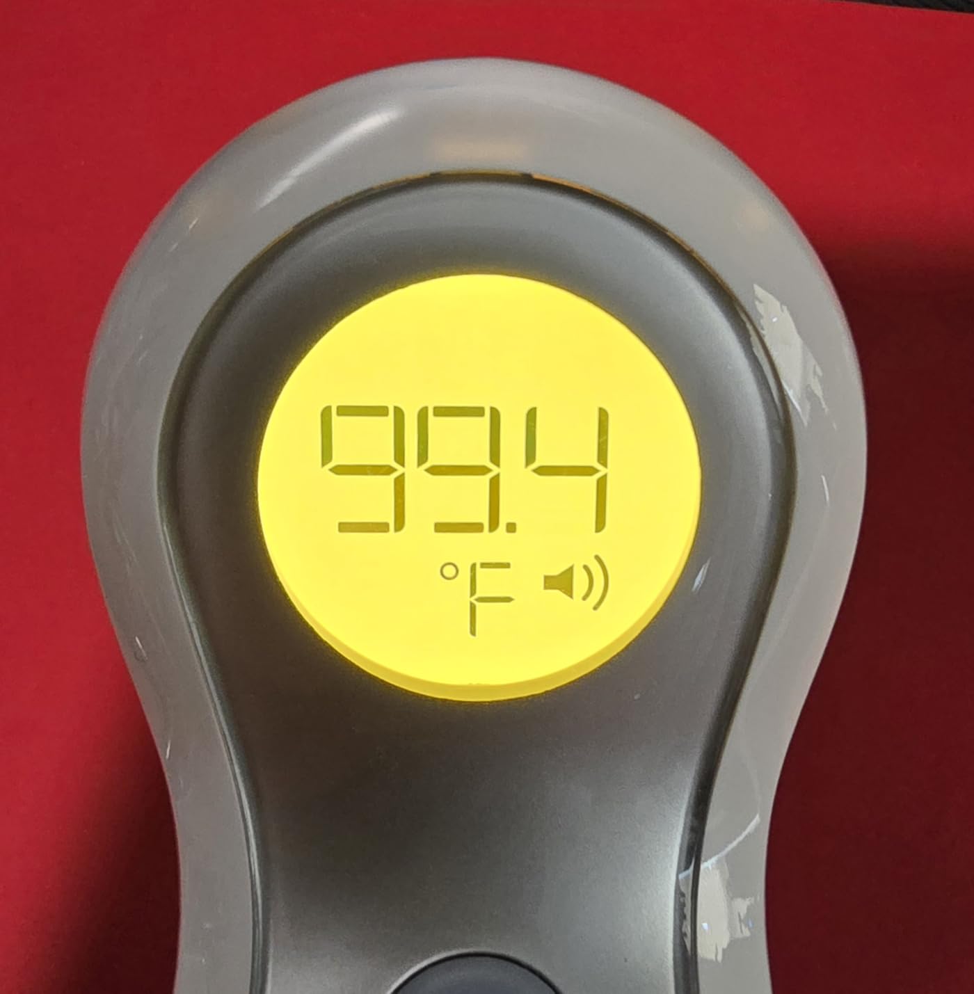 Braun Digital No-Touch Forehead Thermometer, 6.4 Ounce, White | Touchless Thermometer for Adults, Babies, Toddlers & Kids, Color-Coded Fever Guidance, Fast, Reliable, and Accurate Results customer photo 1