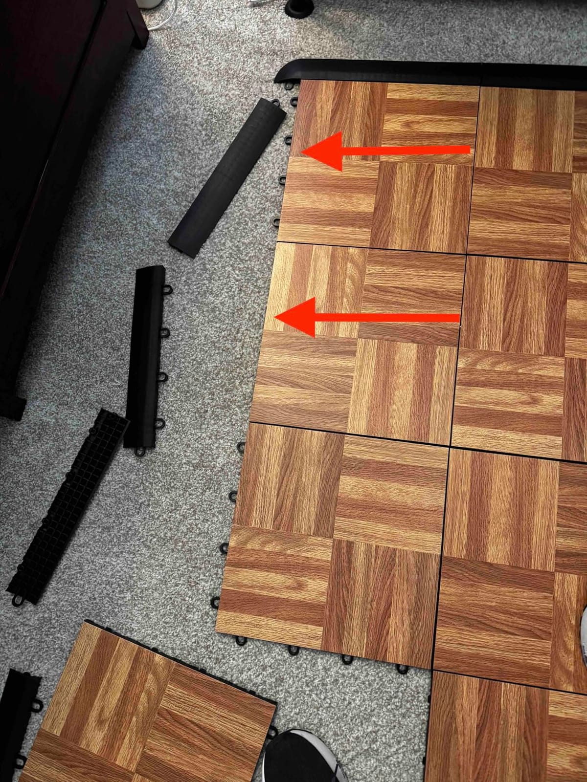 Big Floors Portable Dance Floor, Interlocking Dance Floor Tiles, Lightweight Plastic Modular Kit (3' X 3'), Oak Finish, 21 Piece (9 Sq Ft) customer photo 1