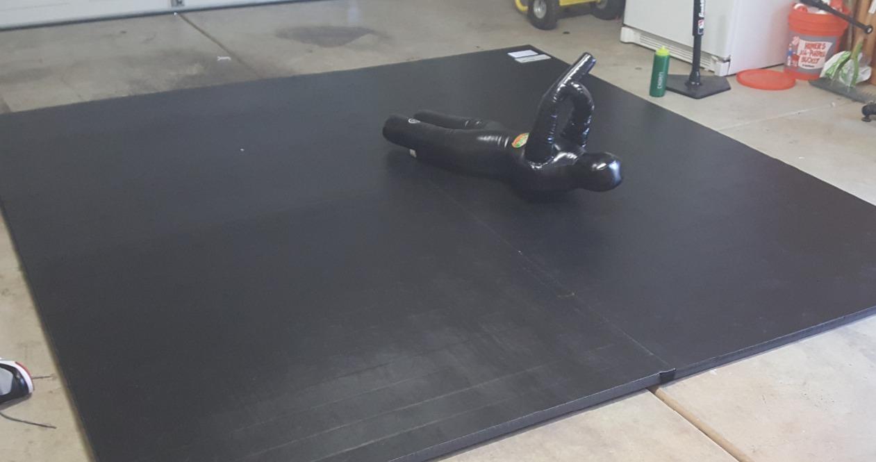 Dollamur Wrestling Mat for Home, 10'x10', Circle, Start Marks - Made in USA | Premium Home Wrestling Mats. Portable, Non-Slip Surface, Shock Absorbing Foam, Pro-Grade Performance. customer photo 1